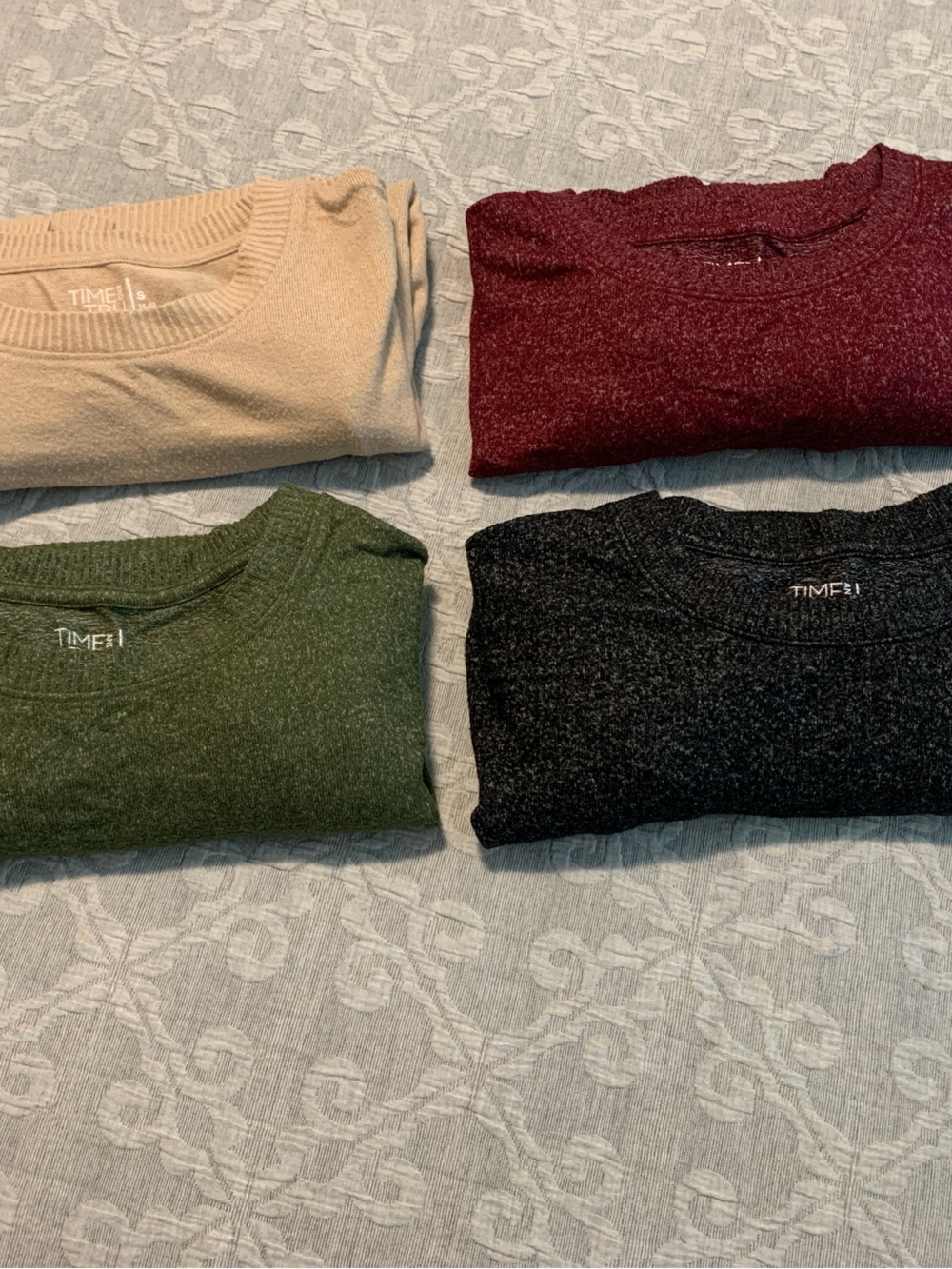 BUNDLE Time and Tru Crewneck Sweater - Green, Cream, Black, Burgundy (Size S)